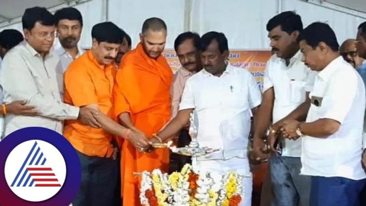 ಕೊಟ್ಟ ಮಾತಿನಂತೆ ನೀರು ಹರಿಸಿದ ಬಿಎಸ್ವೈ: ಕೇಂದ್ರ ಸಚಿವ ನಾರಾಯಣಸ್ವಾಮಿ ಕೊಟ್ಟ ಮಾತಿನಂತೆ ನೀರು ಹರಿಸಿದ ಬಿಎಸ್ವೈ: ಕೇಂದ್ರ ಸಚಿವ ನಾರಾಯಣಸ್ವಾಮಿ