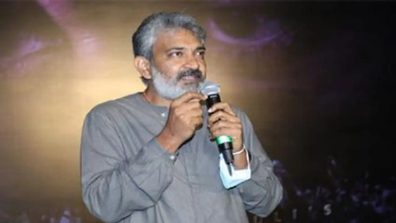 ನಾನು ಸಿನಿಮಾ ಮಾಡೋದು ಹಣಕ್ಕಾಗಿ, ವಿಮರ್ಶಕರ ಮೆಚ್ಚುಗೆಗೆ ಅಲ್ಲ; RRR ನಿರ್ದೇಶಕ ರಾಜಮೌಳಿ