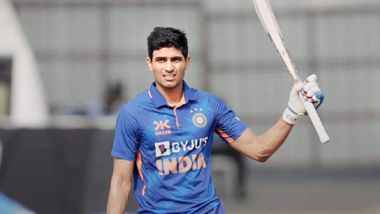 IND vs SL: ஷுப்மன் கில் அபார சதம்.. கோலி அரைசதம்.. மெகா ஸ்கோரை நோக்கி இந்திய அணி ஆட்டம் IND vs SL: ஷுப்மன் கில் அபார சதம்.. கோலி அரைசதம்.. மெகா ஸ்கோரை நோக்கி இந்திய அணி ஆட்டம்