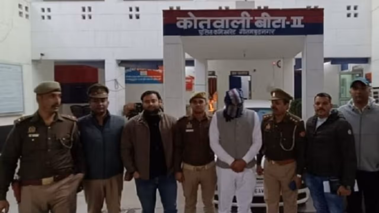 इंजीनियरिंग छात्रा एक्सीडेंट: 16 दिन बाद पकड़ा गया स्वीटी का गुनाहगार, नशे की हालत में मारी थी 3 को टक्कर इंजीनियरिंग छात्रा एक्सीडेंट: 16 दिन बाद पकड़ा गया स्वीटी का गुनाहगार, नशे की हालत में मारी थी 3 को टक्कर