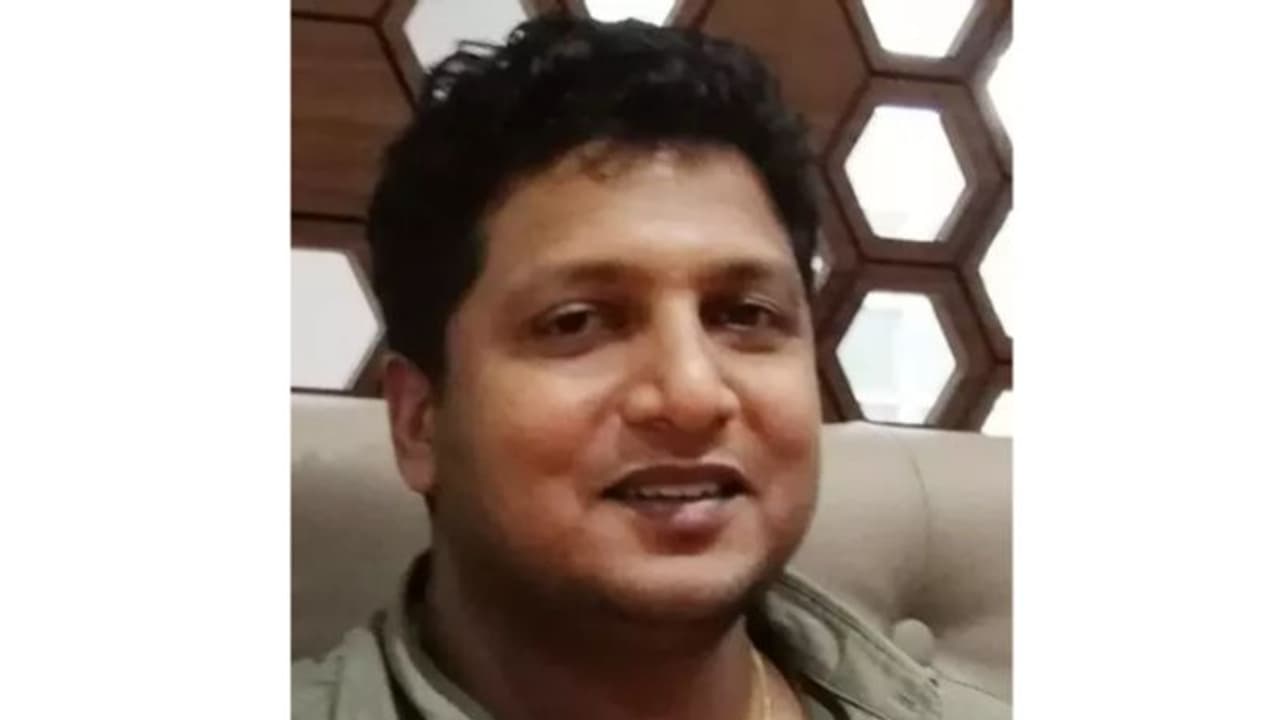 പ്രവാസി മലയാളി യുവാവ് ഹൃദയാഘാതം മൂലം മരിച്ചു