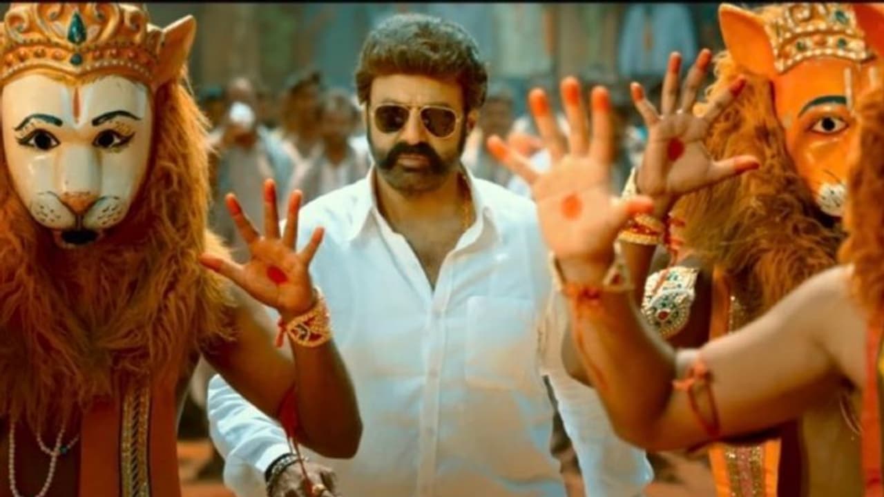 നേഴ്സുമാരെ അപമാനിച്ചു; 'ലൈംഗിക ചുവയുള്ള പരാമര്ശം' ബാലയ്യ വിവാദത്തില്, ഖേദം പ്രകടിപ്പിച്ച് തടിതപ്പി.! നേഴ്സുമാരെ അപമാനിച്ചു; 'ലൈംഗിക ചുവയുള്ള പരാമര്ശം' ബാലയ്യ വിവാദത്തില്, ഖേദം പ്രകടിപ്പിച്ച് തടിതപ്പി.!