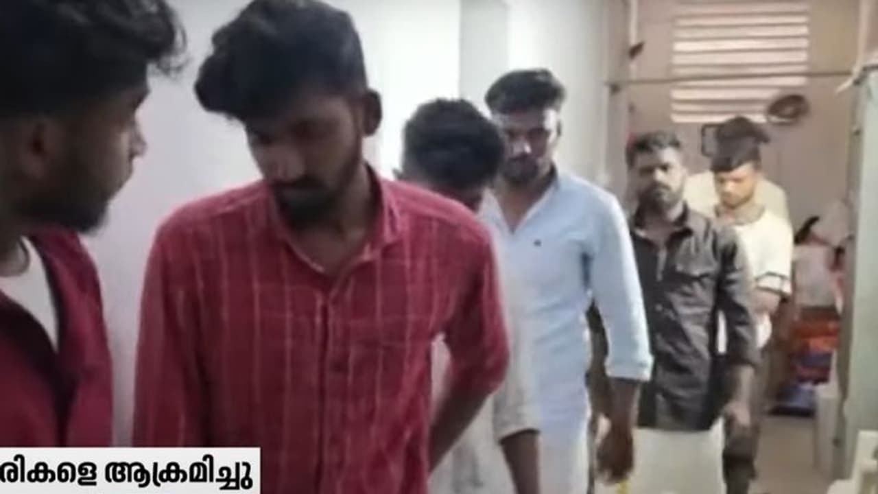 യുവതിയോട് അശ്ലീല ചുവയോടെ സംസാരിച്ചു; ചോദ്യം ചെയ്ത ഭർത്താവിന് മർദ്ദനം; 14 അംഗ സംഘം അറസ്റ്റിൽ