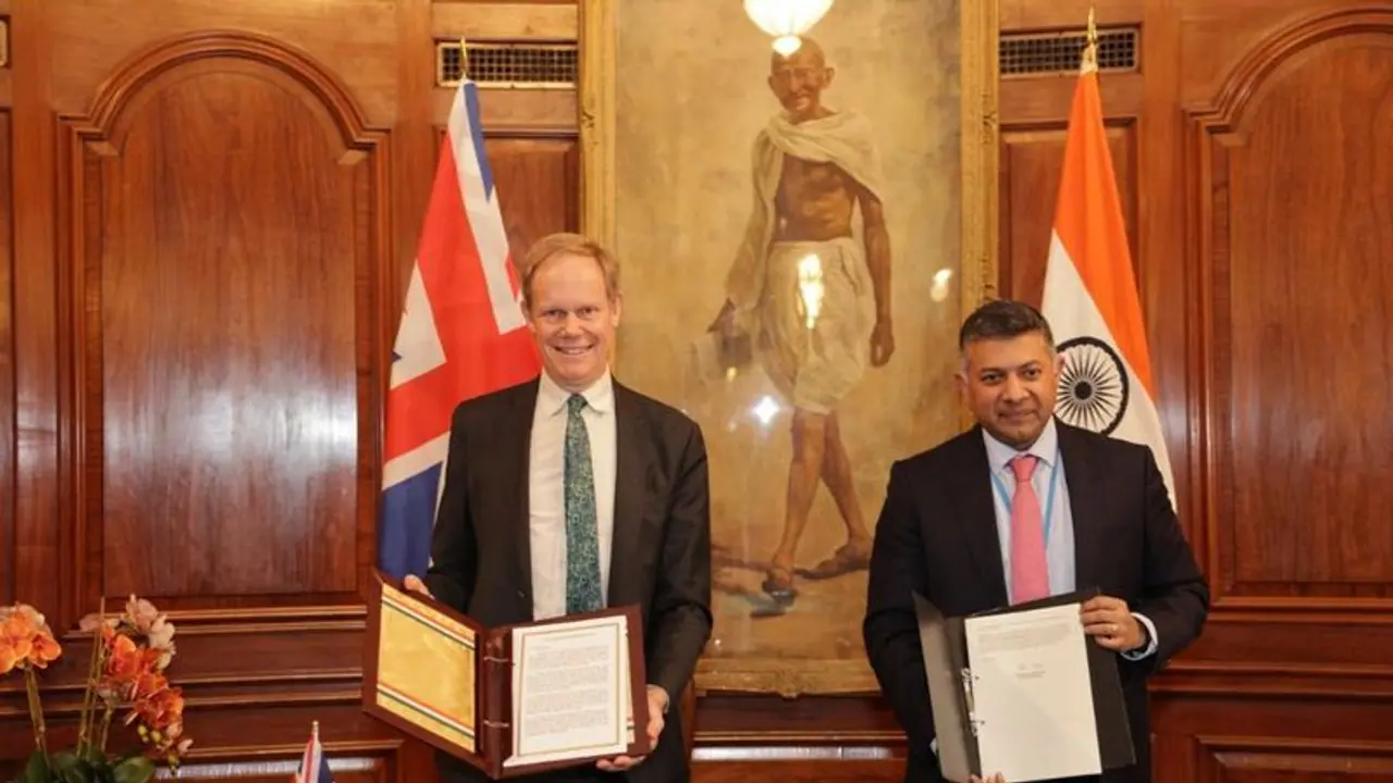 Young Professionals Scheme: UK भारत 18 30 साल की उम्र के प्रोफेशनल्स एक दूसरे के यहां 2 साल रहकर काम कर सकेंगे Young Professionals Scheme: UK भारत 18 30 साल की उम्र के प्रोफेशनल्स एक दूसरे के यहां 2 साल रहकर काम कर सकेंगे