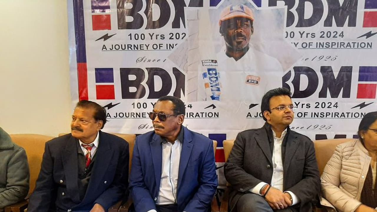 'Wouldn't want 50 overs to be replaced by T20' Gordon Greenidge 'Wouldn't want 50 overs to be replaced by T20' Gordon Greenidge