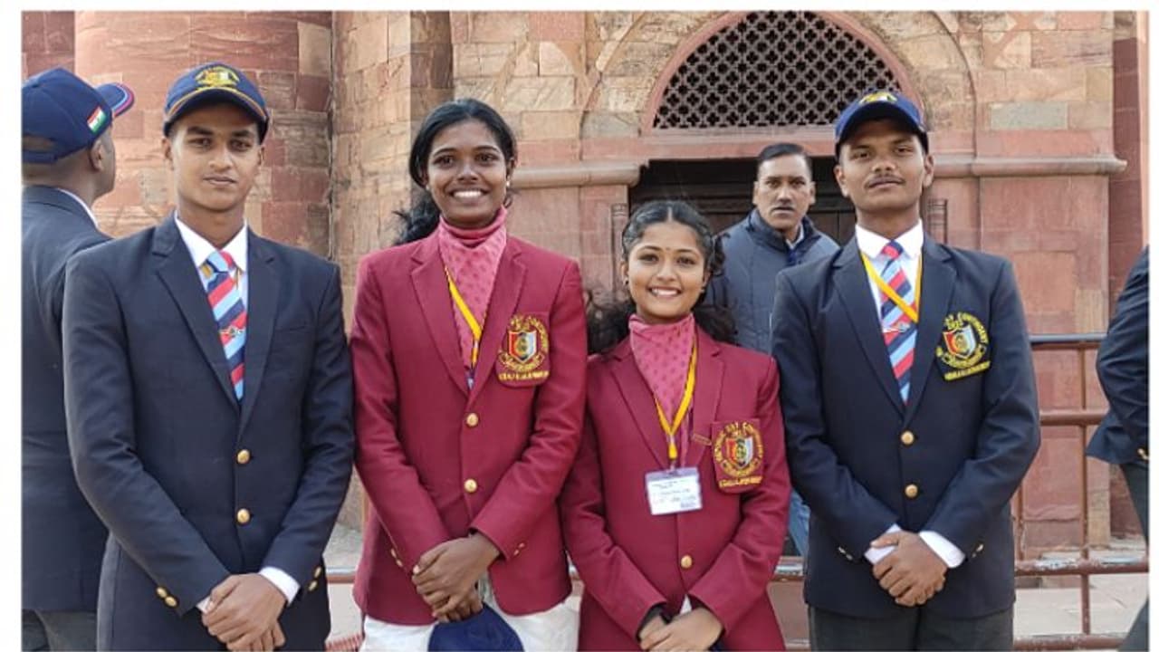 റിപ്പബ്ലിക് ദിനത്തിൽ രാജ്പഥിൽ നടക്കുന്ന മാർച്ചിൽ പങ്കെടുക്കുന്ന നാല് കോളേജ് വിദ്യാർത്ഥികൾ ഇവരാണ്! റിപ്പബ്ലിക് ദിനത്തിൽ രാജ്പഥിൽ നടക്കുന്ന മാർച്ചിൽ പങ്കെടുക്കുന്ന നാല് കോളേജ് വിദ്യാർത്ഥികൾ ഇവരാണ്!