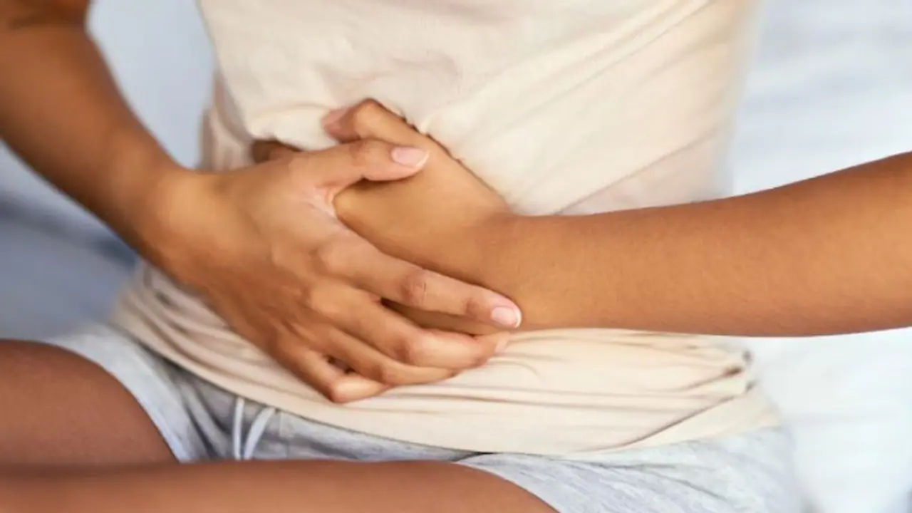 അപ്പെന്ഡിസൈറ്റിസ്; ഈ ലക്ഷണങ്ങള് അറിയാതെ പോകരുത്... അപ്പെന്ഡിസൈറ്റിസ്; ഈ ലക്ഷണങ്ങള് അറിയാതെ പോകരുത്...