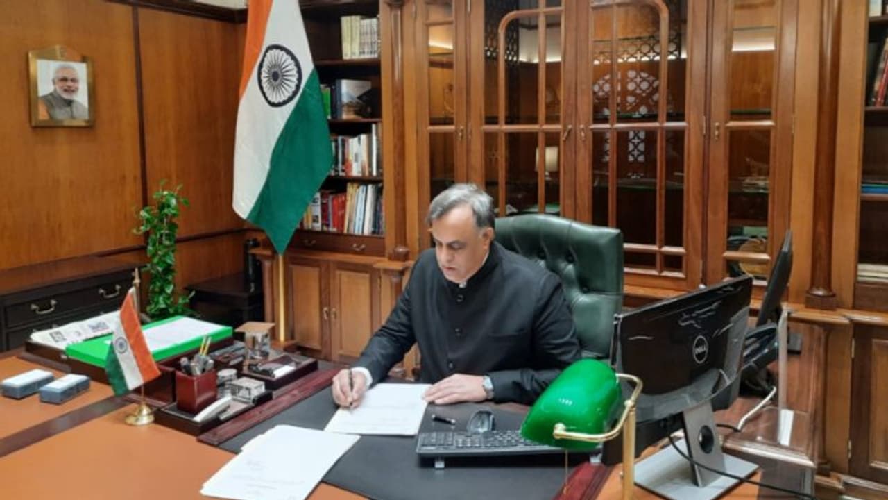 സൗദി അറേബ്യയിൽ പുതിയ ഇന്ത്യൻ അംബാസഡർ ചുമതലയേറ്റു