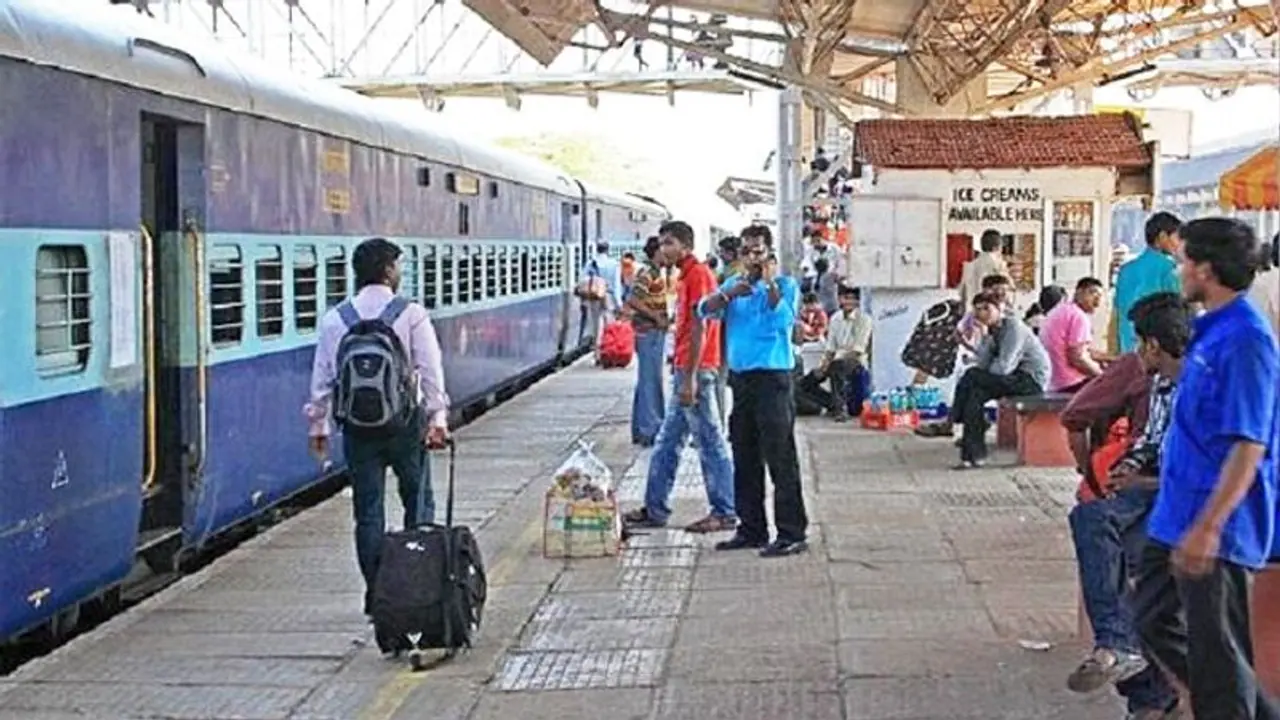 Cancel Trains : 18 जनवरी को रेलवे ने कैंसिल कीं 261 ट्रेन, यात्रा से पहले यहां देखें पूरी लिस्ट Cancel Trains : 18 जनवरी को रेलवे ने कैंसिल कीं 261 ट्रेन, यात्रा से पहले यहां देखें पूरी लिस्ट