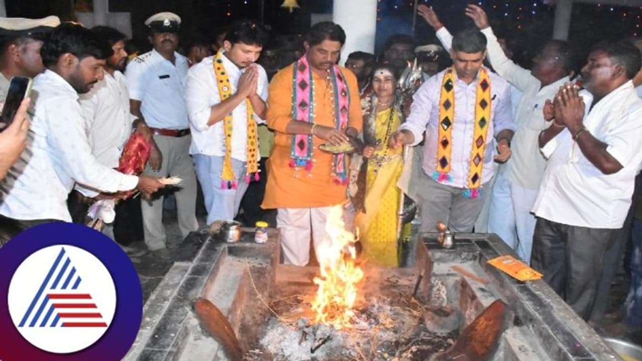 Grama Vastavya: ಮಾಚನಾಳ ತಾಂಡಾ ಅಭಿವೃದ್ಧಿಗೆ 1 ಕೋಟಿ ವಿಶೇಷ ಅನುದಾನ: ಸಚಿವ ಅಶೋಕ ಘೋಷಣೆ Grama Vastavya: ಮಾಚನಾಳ ತಾಂಡಾ ಅಭಿವೃದ್ಧಿಗೆ 1 ಕೋಟಿ ವಿಶೇಷ ಅನುದಾನ: ಸಚಿವ ಅಶೋಕ ಘೋಷಣೆ