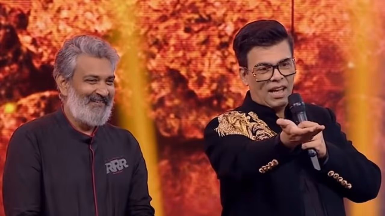 బాహుబలితో కోట్లు సంపాదించుకొని తిరిగి నాకేమిచ్చారు... ఆర్ ఆర్ ఆర్ హక్కులు అడిగిన కరణ్ కి జక్కన్న ఎపిక్ సమాధానం బాహుబలితో కోట్లు సంపాదించుకొని తిరిగి నాకేమిచ్చారు... ఆర్ ఆర్ ఆర్ హక్కులు అడిగిన కరణ్ కి జక్కన్న ఎపిక్ సమాధానం