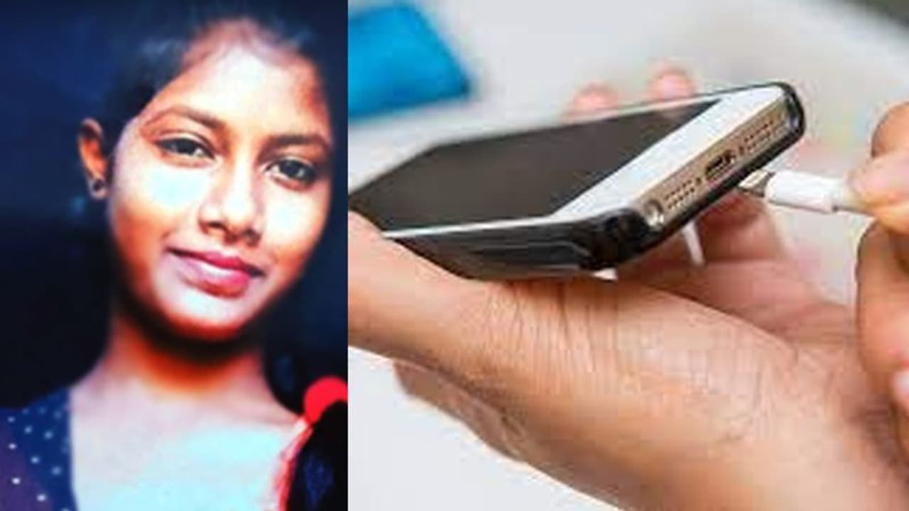 மக்களே உஷார்.. பவர்பேங்கில் சார்ஜ் போட்டுக்கொண்டே செல்போன் பேசிய இளம்பெண் மின்சாரம் தாக்கி பலி..! மக்களே உஷார்.. பவர்பேங்கில் சார்ஜ் போட்டுக்கொண்டே செல்போன் பேசிய இளம்பெண் மின்சாரம் தாக்கி பலி..!