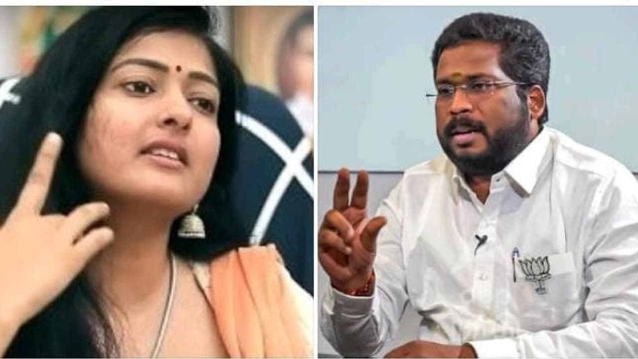 நான் ராஜினாமா செய்த அடியாள்.! நீ டிஸ்மிஸ் செய்யப்பட்ட பைத்தியம்.! டுவிட்டரில் மோதிக்கொள்ளும் சூர்யா காயத்ரி நான் ராஜினாமா செய்த அடியாள்.! நீ டிஸ்மிஸ் செய்யப்பட்ட பைத்தியம்.! டுவிட்டரில் மோதிக்கொள்ளும் சூர்யா காயத்ரி