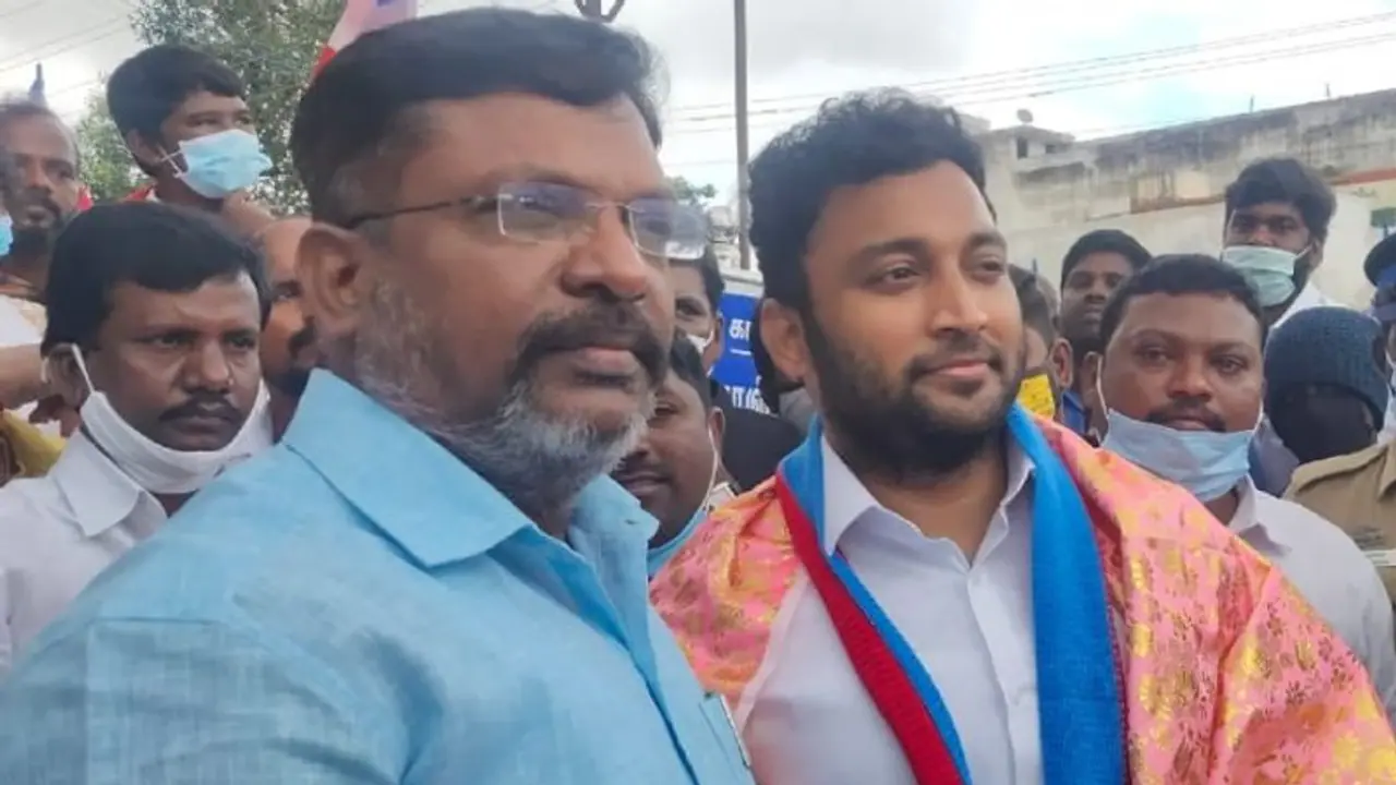 அரசியல் செய்ய முடியாமல்!பிக் பாஸ் நிகழ்ச்சியில் வாக்கு சேகரிக்கும் திருமா! ஒரு பிடி பிடித்த ராஜேஸ்வரி பிரியா