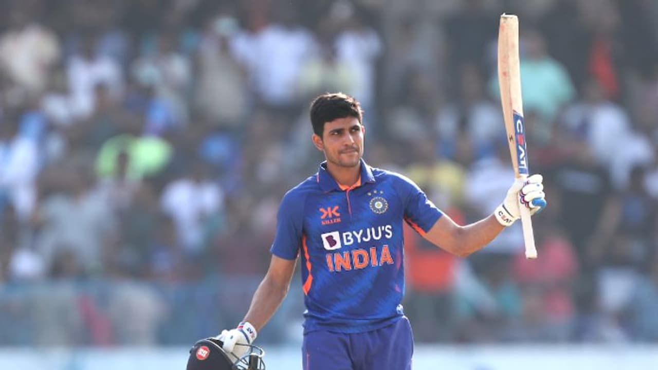 വെടിച്ചില്ല് ഗില്‍, വെടിക്കെട്ട് ഇരട്ട സെഞ്ചുറി; ഇന്ത്യക്ക് പടുകൂറ്റന്‍ സ്‌കോര്‍