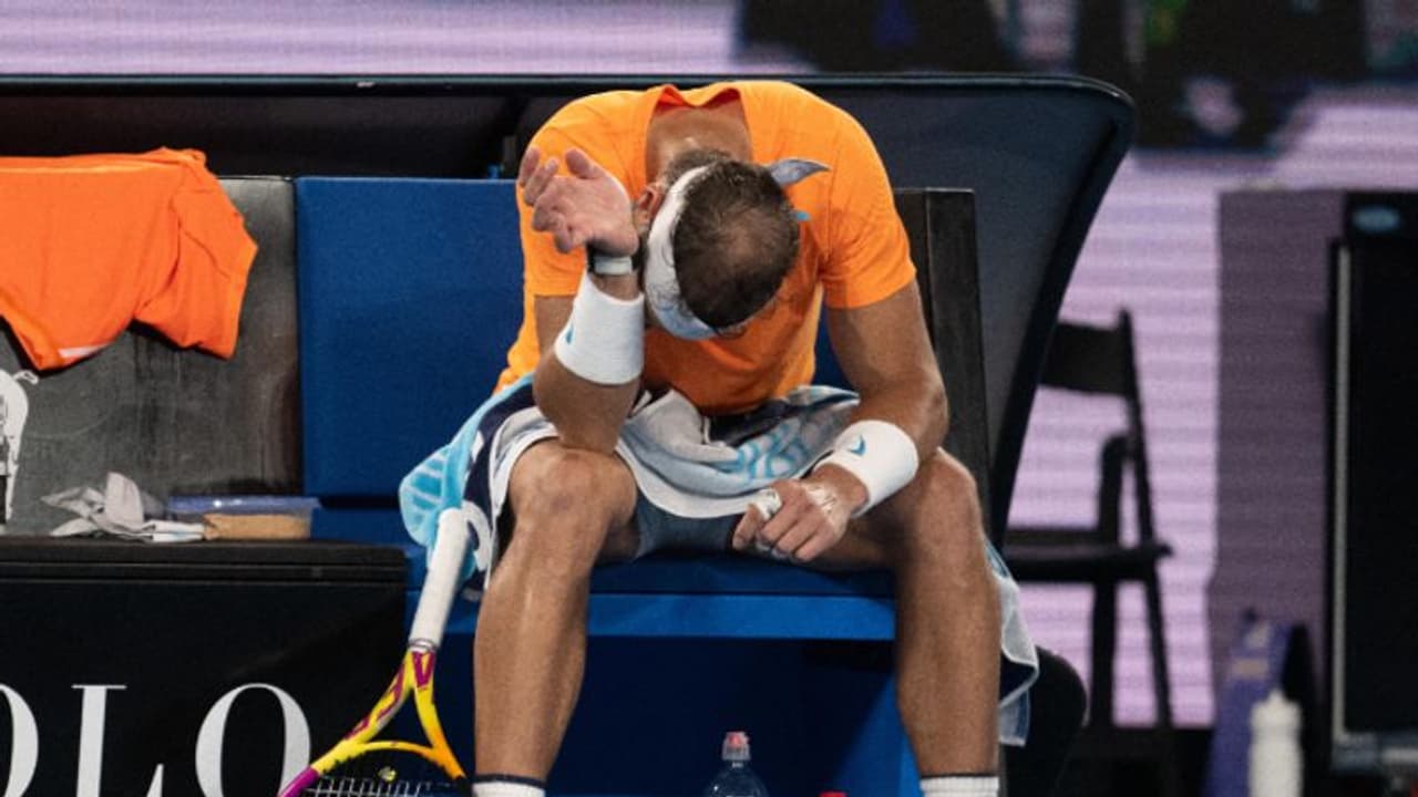 ഓസ്ട്രേലിയൻ ഓപ്പൺ: ചാമ്പ്യൻ നദാൽ പുറത്ത്