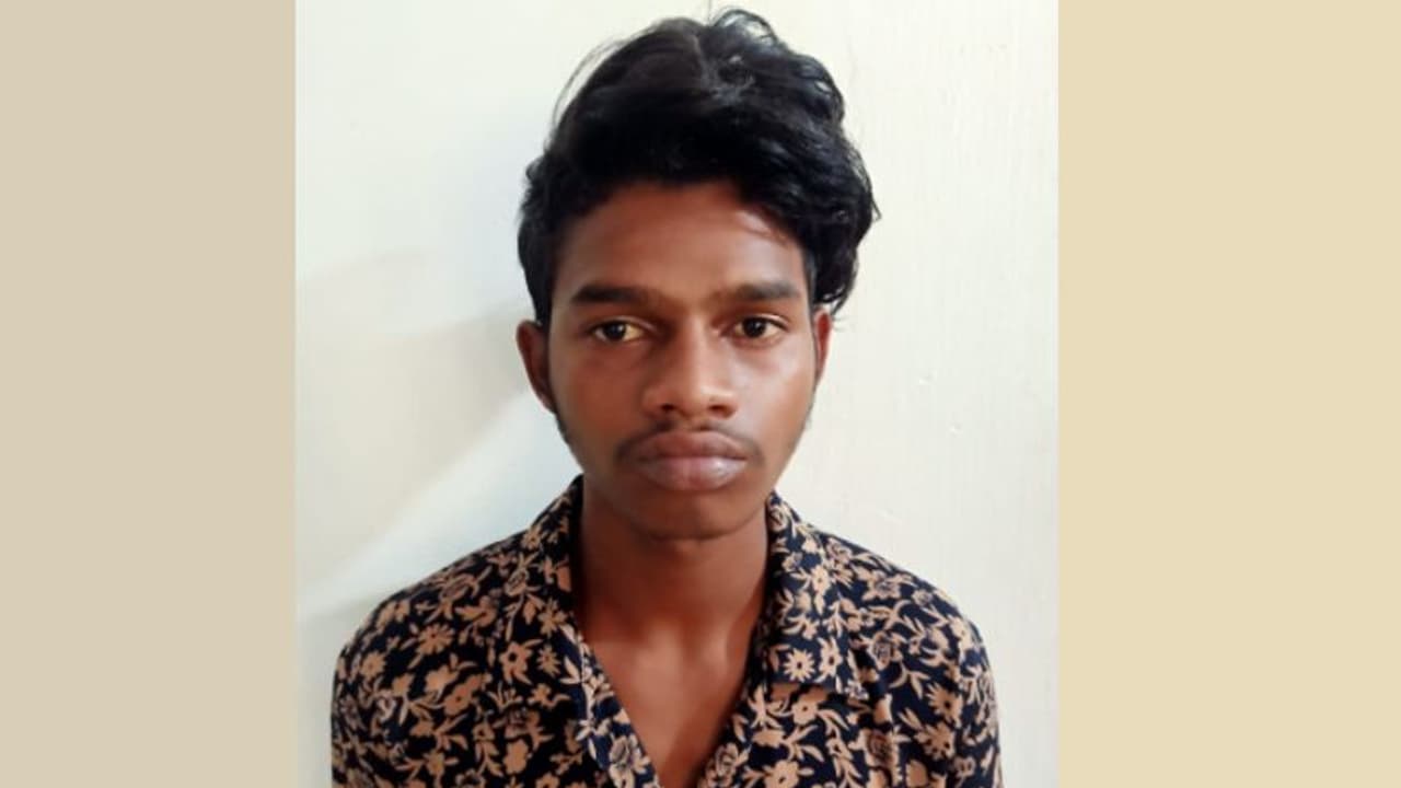 ബാഗിലും പാന്റിന്റെ പോക്കറ്റിലുമായി പൊതികളായി സൂക്ഷിച്ചത് ഒന്നര കിലോ കഞ്ചാവ്, കൊച്ചിയിൽ ഒറീസ സ്വദേശി പിടിയിൽ