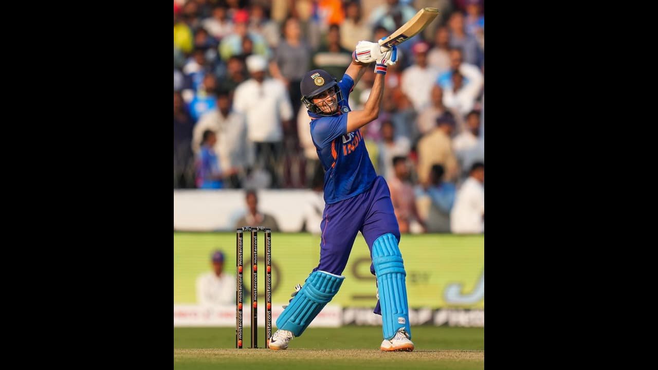 'ഇരട്ട സെഞ്ചുറിയെ കുറിച്ച് ചിന്തിച്ചത് പോലുമില്ല'; സ്പെഷ്യല് ഇന്നിംഗ്സിനെ കുറിച്ച് ശുഭ്മാന് ഗില് 'ഇരട്ട സെഞ്ചുറിയെ കുറിച്ച് ചിന്തിച്ചത് പോലുമില്ല'; സ്പെഷ്യല് ഇന്നിംഗ്സിനെ കുറിച്ച് ശുഭ്മാന് ഗില്