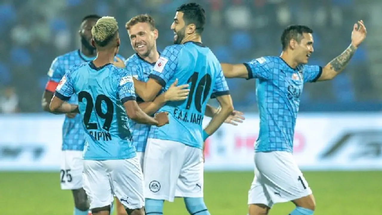 ISL 2022 23: Mumbai City FC continue cruise mode with a commanding outing against NorthEast United FC