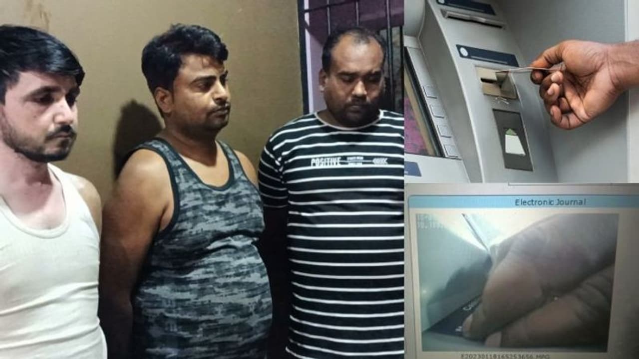 എടിഎം മെഷീനുകളിൽ കൃതിമം കാണിച്ച് പണം തട്ടിയ യു.പി സ്വദേശികൾ പാലക്കാട്ട് പിടിയിൽ എടിഎം മെഷീനുകളിൽ കൃതിമം കാണിച്ച് പണം തട്ടിയ യു.പി സ്വദേശികൾ പാലക്കാട്ട് പിടിയിൽ
