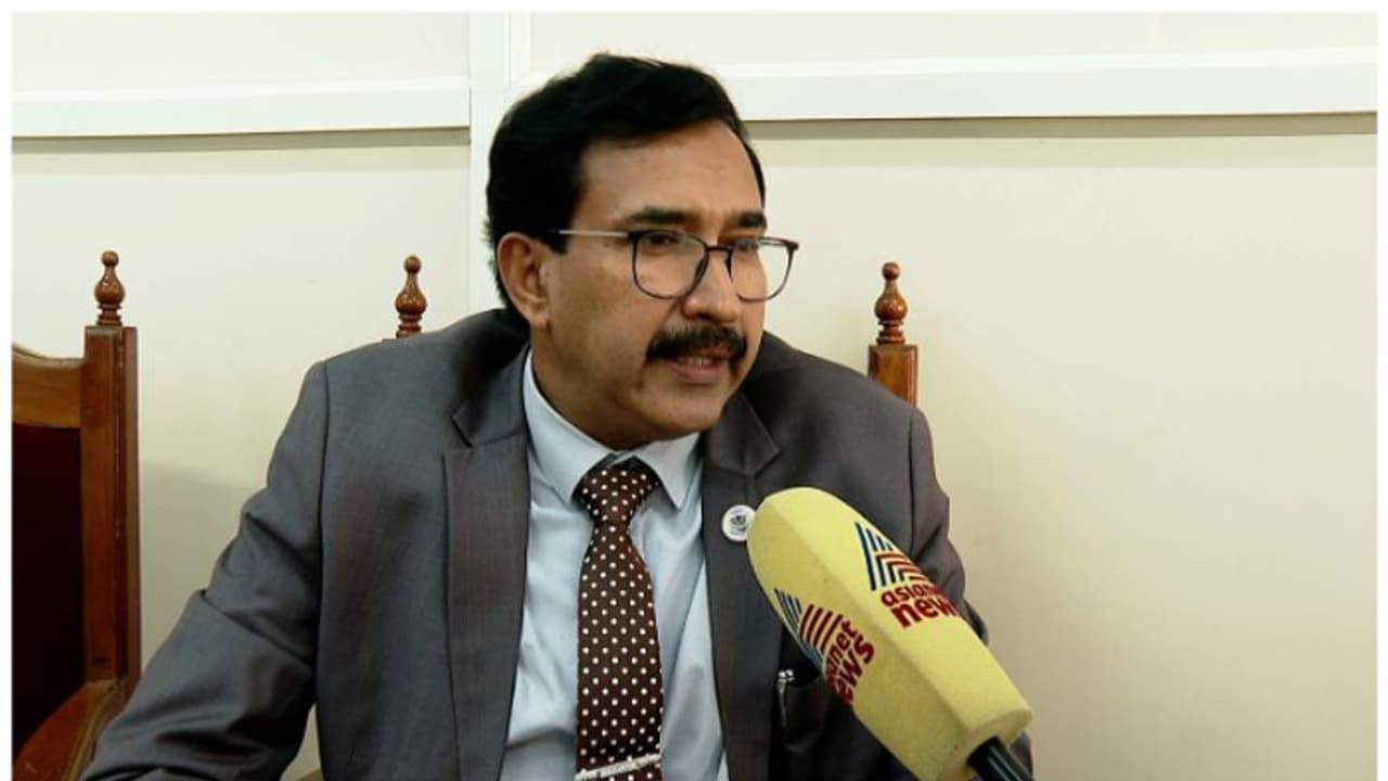 ഒടുവിൽ ഇരകൾക്ക് ധനസഹായം നൽകി കെൽസ,സൗജന്യ നിയമസഹായം നൽകാൻ അഭിഭാഷക പാനലും; ഏഷ്യാനെറ്റ് ന്യൂസ് ഇംപാക്ട് ഒടുവിൽ ഇരകൾക്ക് ധനസഹായം നൽകി കെൽസ,സൗജന്യ നിയമസഹായം നൽകാൻ അഭിഭാഷക പാനലും; ഏഷ്യാനെറ്റ് ന്യൂസ് ഇംപാക്ട്