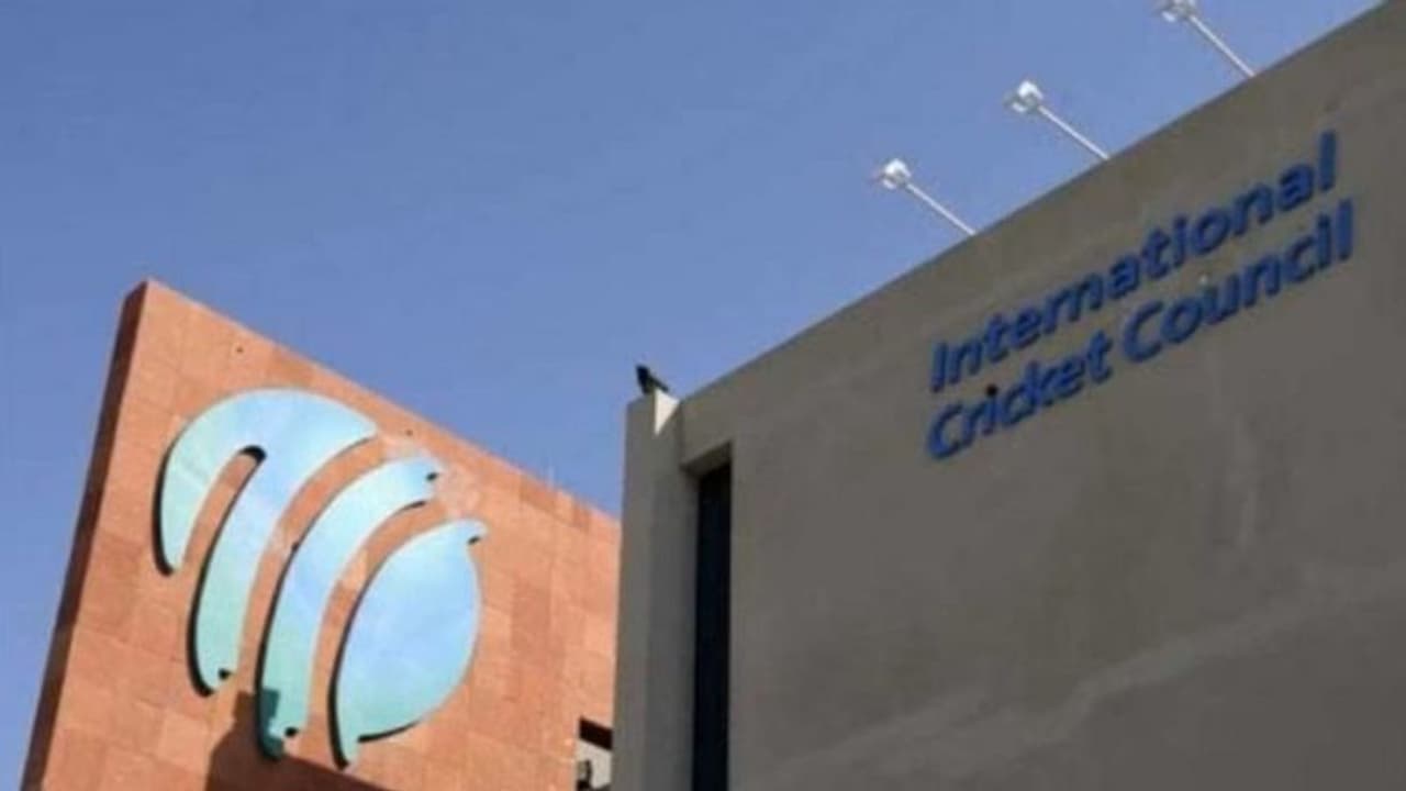 ஆட்டைய போட்ட மோசடி கும்பல்: ஐசிசியிடமிருந்து ஆன்லைன் மூலமாக ரூ.20 கோடி அபேஸ்!