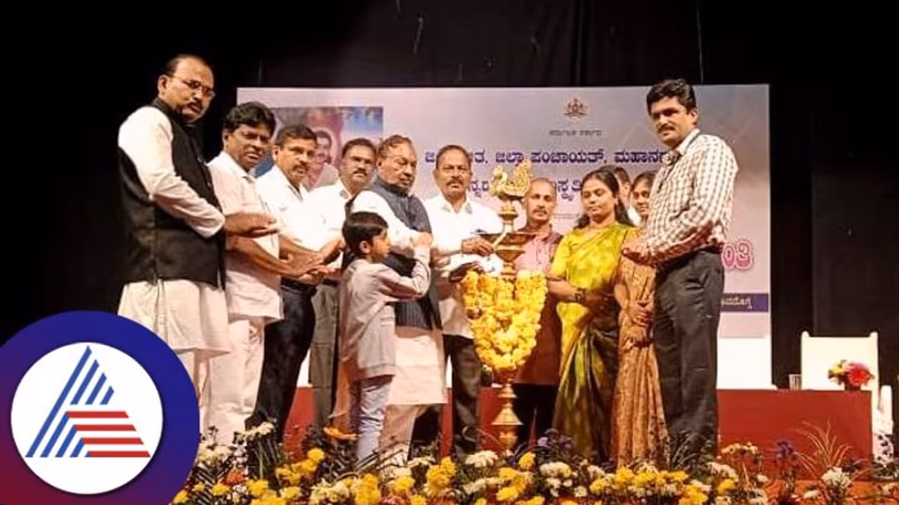 Shivamogga: ಜಾತಿಯ ವಿಷ ಬೀಜ ಕಿತ್ತೊಗೆಯುವ ಸಮಯ ಬಂದಿದೆ: ಕೆ.ಎಸ್.ಈಶ್ವರಪ್ಪ Shivamogga: ಜಾತಿಯ ವಿಷ ಬೀಜ ಕಿತ್ತೊಗೆಯುವ ಸಮಯ ಬಂದಿದೆ: ಕೆ.ಎಸ್.ಈಶ್ವರಪ್ಪ