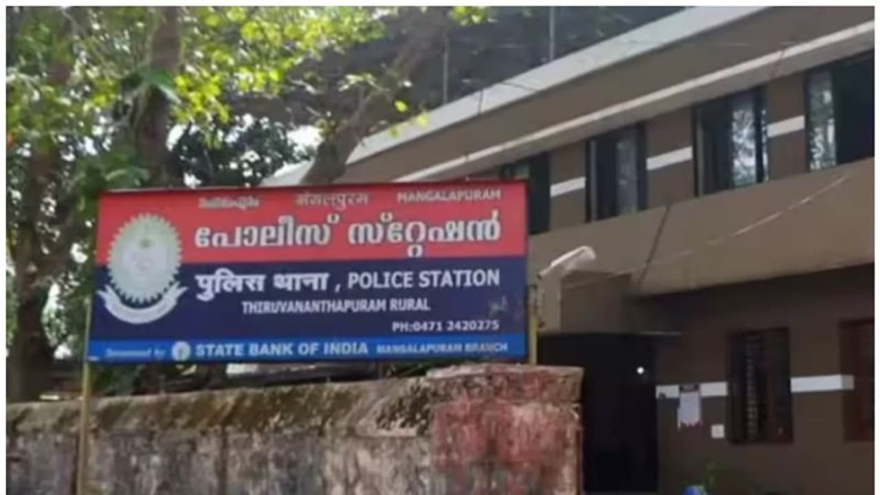 സ്പെഷ്യൽ ബ്രാഞ്ച് എസ് ഐക്ക് വധഭീഷണി; സസ്പെൻഷനിലായ മംഗലപുരം എഎസ്ഐയുടെ അറസ്റ്റ് രേഖപ്പെടുത്തി 