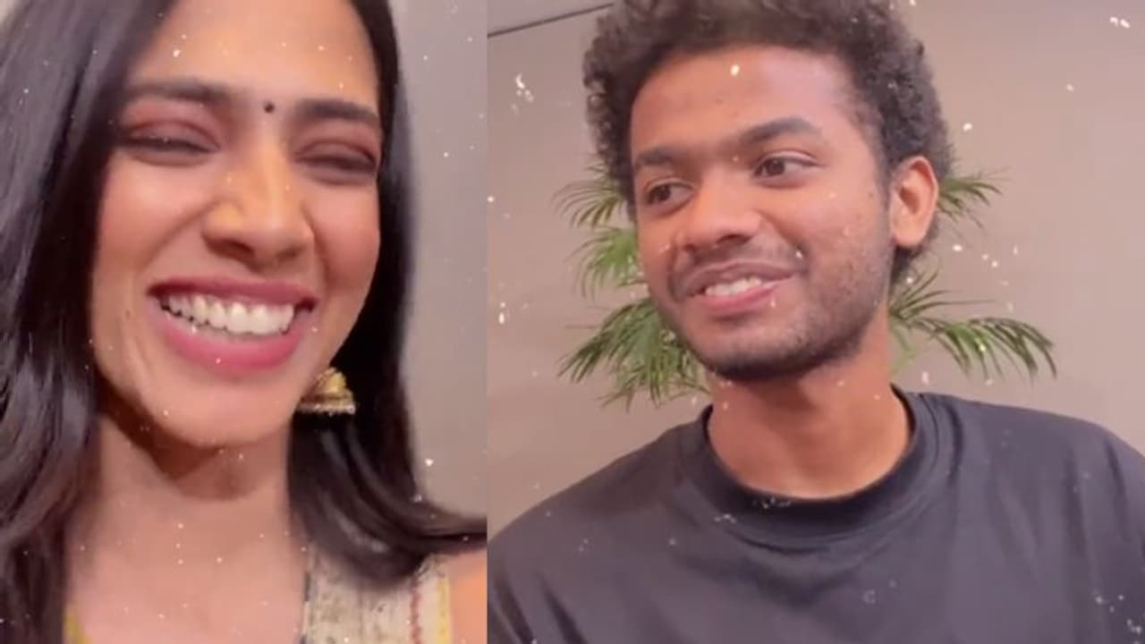 'ക്രിസ്റ്റി' എങ്ങനെയുണ്ട്? മാളവിക മോഹനന്റെ ചോദ്യങ്ങള്ക്ക് മറുപടിയുമായി മാത്യു വീഡിയോ 'ക്രിസ്റ്റി' എങ്ങനെയുണ്ട്? മാളവിക മോഹനന്റെ ചോദ്യങ്ങള്ക്ക് മറുപടിയുമായി മാത്യു വീഡിയോ