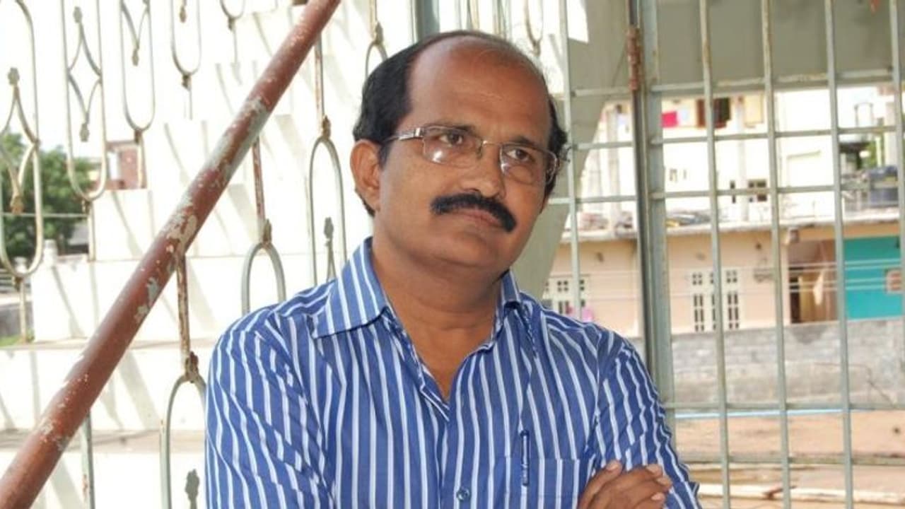 వారాల ఆనంద్ కవిత : నేనూ నా ఇల్లూ వారాల ఆనంద్ కవిత : నేనూ నా ఇల్లూ