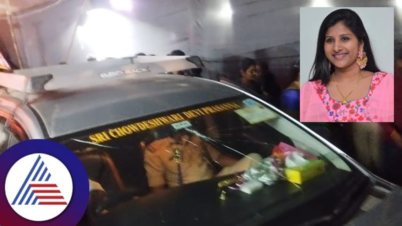 నాపై ఎలాంటి దాడి జరగలేదు.. కన్నడిగులు బాగా చూసుకున్నారు , అంతా దుష్ప్రచారమే : మంగ్లీ క్లారిటీ నాపై ఎలాంటి దాడి జరగలేదు.. కన్నడిగులు బాగా చూసుకున్నారు , అంతా దుష్ప్రచారమే : మంగ్లీ క్లారిటీ