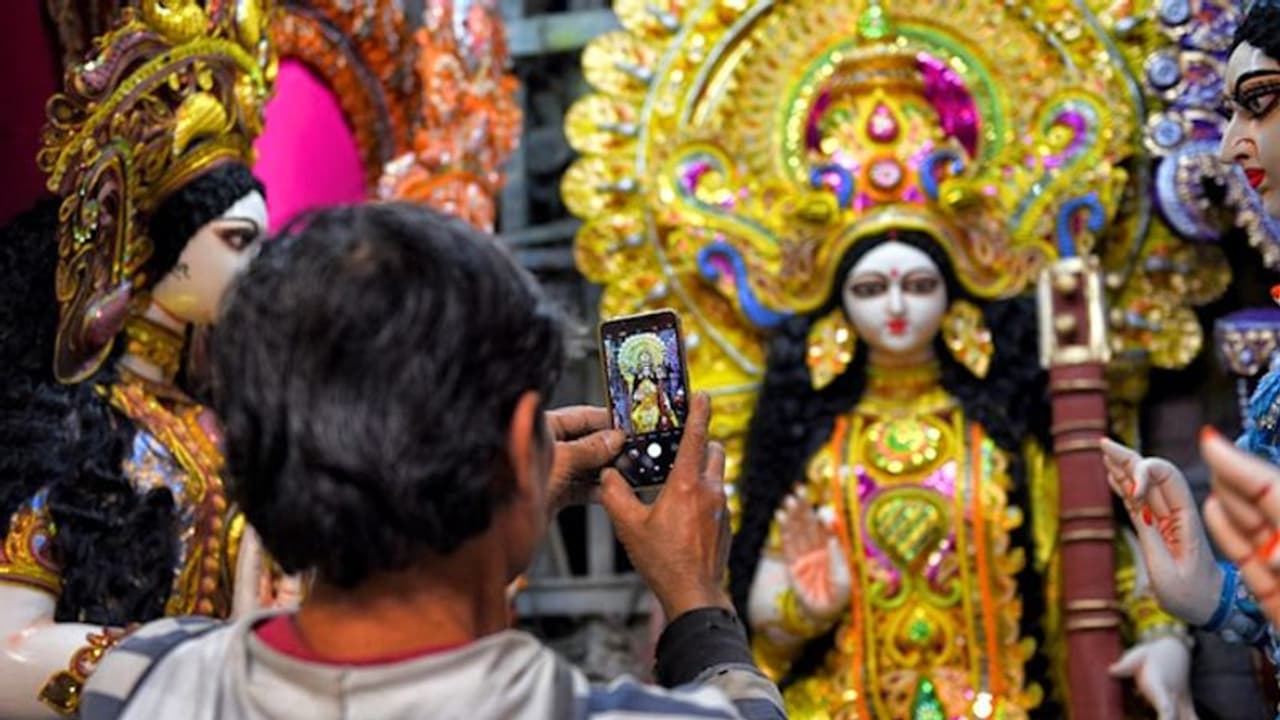 When is Basant Panchami 2023? Know Shubh Muhurat and Significance, History of Saraswati Puja When is Basant Panchami 2023? Know Shubh Muhurat and Significance, History of Saraswati Puja