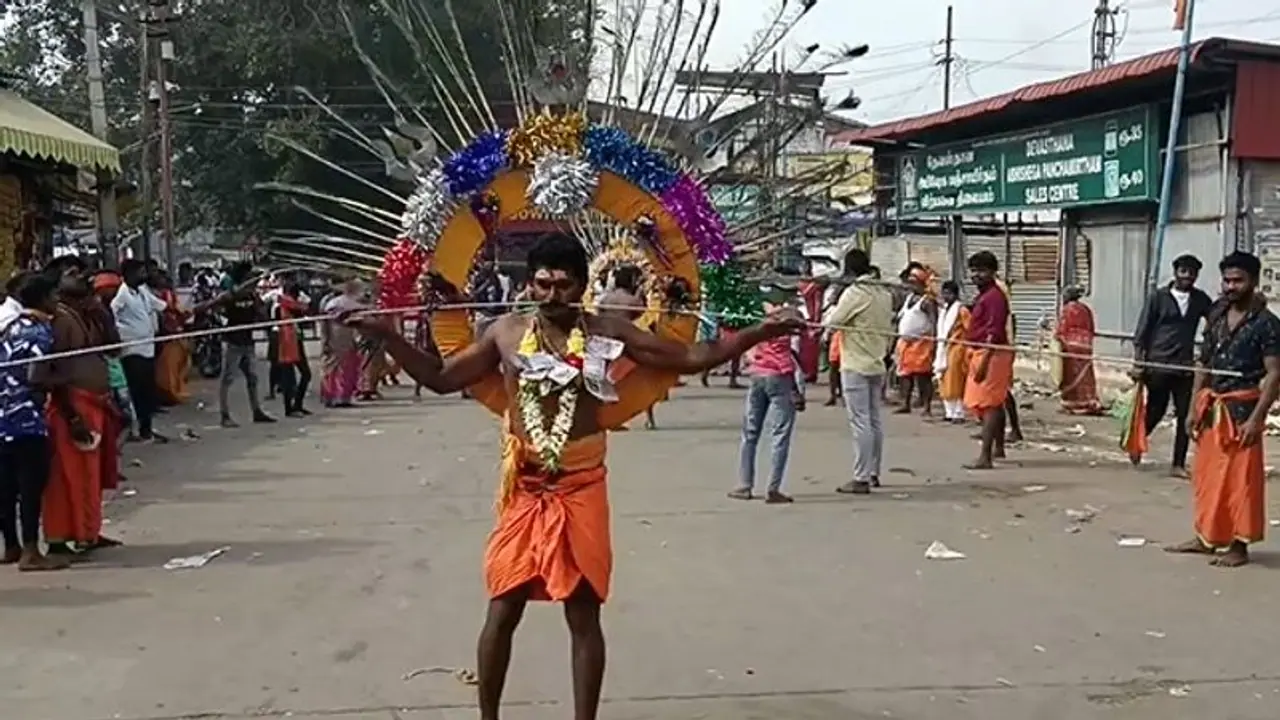 நாளை முதல் திடையிடப்பட உள்ள பழனி மூலவர் சன்னதி… கோவிலில் குவிந்த பக்தர்கள்!!