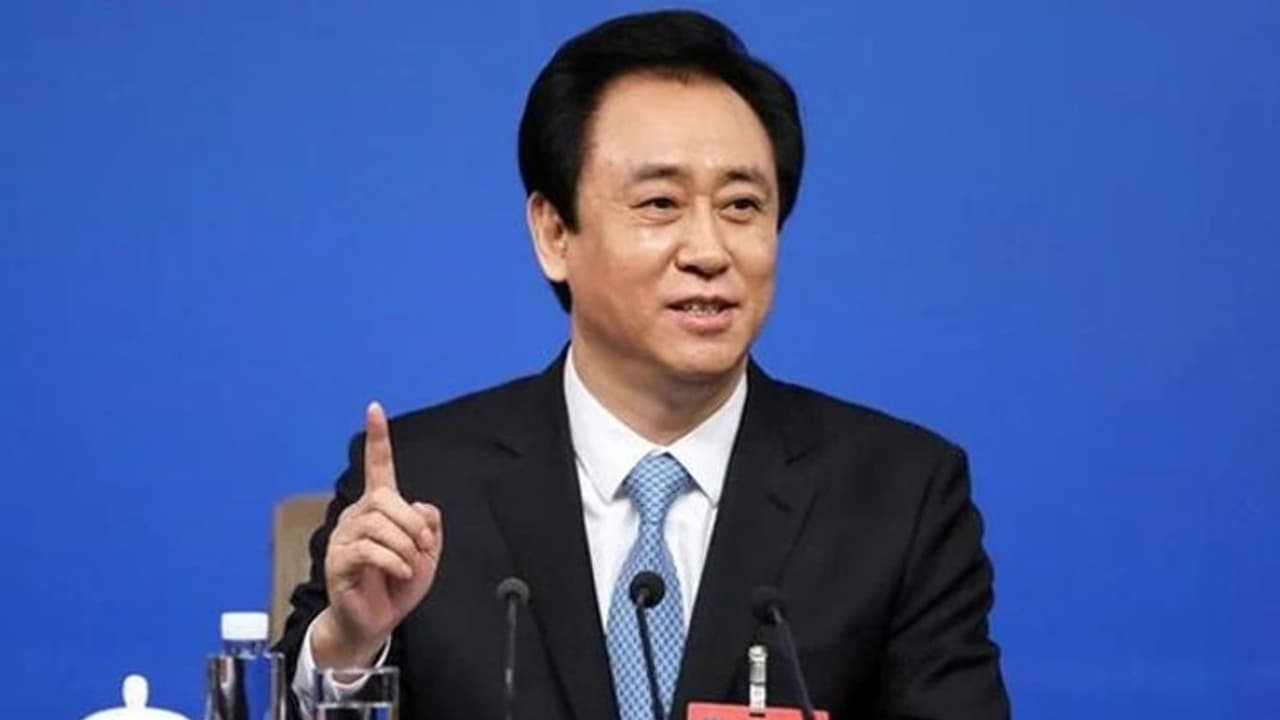 చైనాలో ముదిరిన ఆర్థిక సంక్షోభం, 97 శాతం సంపద కోల్పోయిన చైనా అత్యంత సంపన్నుడు ఎవర్‌గ్రాండే గ్రూప్ చైర్మన్ హుయ్