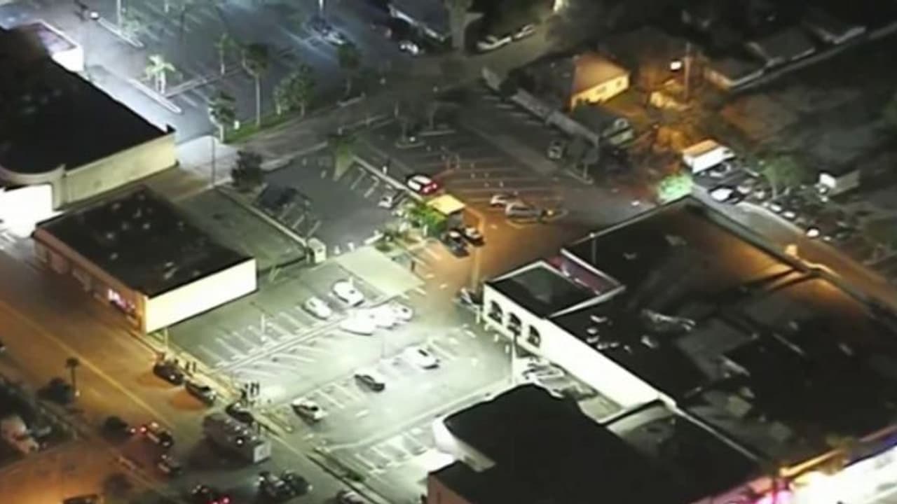 കാലിഫോര്‍ണിയ വെടിവെയ്പ്പ്; പത്ത് പേരെ വെടിവച്ച് കൊന്ന 72 കാരനായ അക്രമിയെ ആത്മഹത്യ ചെയ്ത നിലയില്‍ കണ്ടെത്തി 