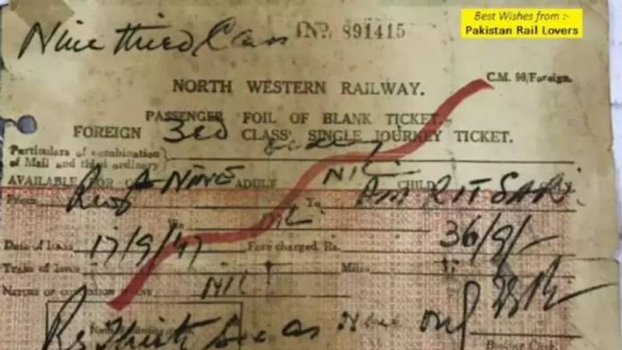 1947 ൽ പാകിസ്ഥാനിൽ നിന്നും ഇന്ത്യയിലേക്കുള്ള ട്രെയിൻ ടിക്കറ്റ്, യാത്ര ചെയ്തത് ഒമ്പത് പേർ, ടിക്കറ്റ് ഫീ 36 രൂപ