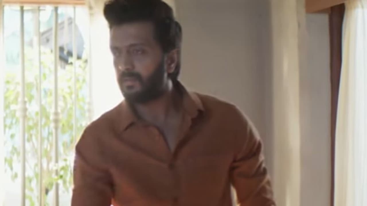 റിതേഷിനെ പോലും അത്ഭുതപ്പെടുത്തി 'വേദ്', സംവിധായകനായി അരങ്ങേറ്റം ഗംഭീരം റിതേഷിനെ പോലും അത്ഭുതപ്പെടുത്തി 'വേദ്', സംവിധായകനായി അരങ്ങേറ്റം ഗംഭീരം