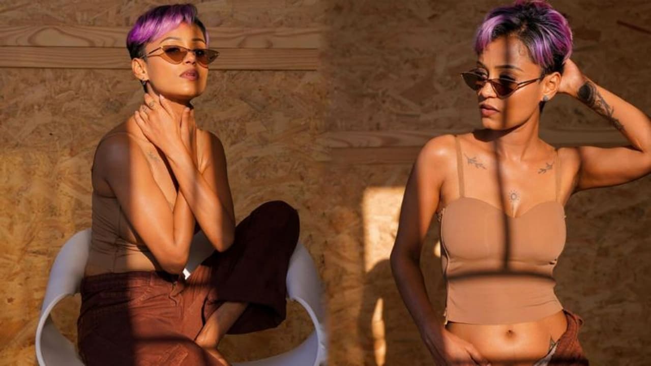 ഗ്ലാമറസ് ലുക്കിൽ ഡെയ്സി ഡേവിഡ്; ചിത്രങ്ങൾ വൈറല് ഗ്ലാമറസ് ലുക്കിൽ ഡെയ്സി ഡേവിഡ്; ചിത്രങ്ങൾ വൈറല്