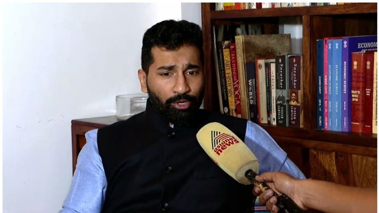 இரவு முழுவதும் மிரட்டல் அழைப்புகள் வந்தன: அனில் அந்தோணி பேட்டி இரவு முழுவதும் மிரட்டல் அழைப்புகள் வந்தன: அனில் அந்தோணி பேட்டி