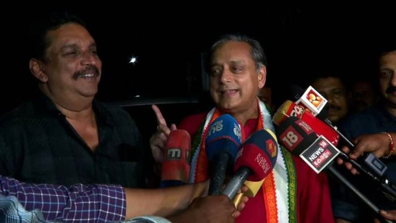 ശശി തരൂർ സുഹൃത്ത്, കോൺഗ്രസിനുള്ളിൽ ഐക്യം ഉണ്ടാകണമെന്നും ഷിബു ബേബി ജോൺ