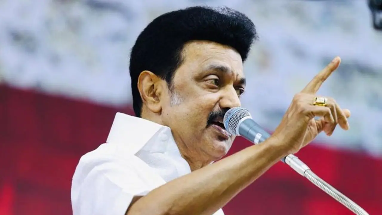 MK STALIN: எந்தக் கொம்பனாக இருந்தாலும் சரி.. இரும்புக்கரம் கொண்டு அடக்குவோம்! எச்சரித்த முதல்வர் மு.க.ஸ்டாலின் MK STALIN: எந்தக் கொம்பனாக இருந்தாலும் சரி.. இரும்புக்கரம் கொண்டு அடக்குவோம்! எச்சரித்த முதல்வர் மு.க.ஸ்டாலின்