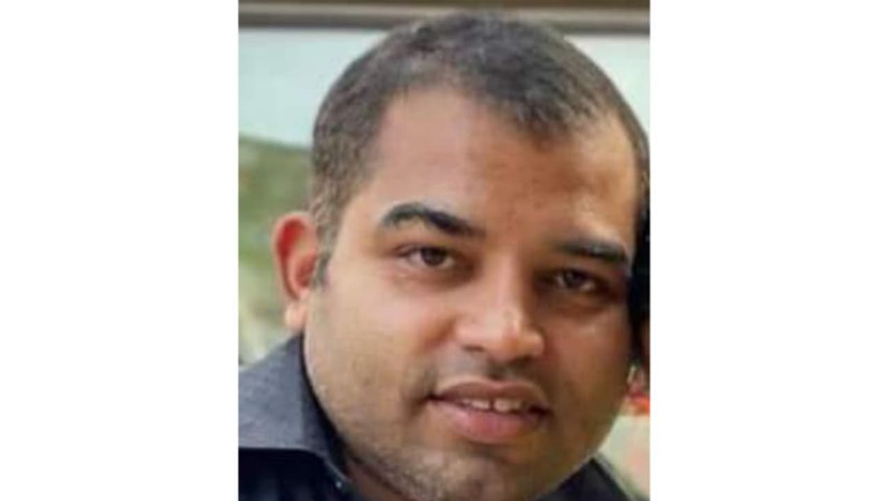 ഹൃദയാഘാതം മൂലം മരിച്ച പ്രവാസി യുവാവിന്റെ മൃതദേഹം നാട്ടിലെത്തിച്ച് സംസ്‍കരിച്ചു