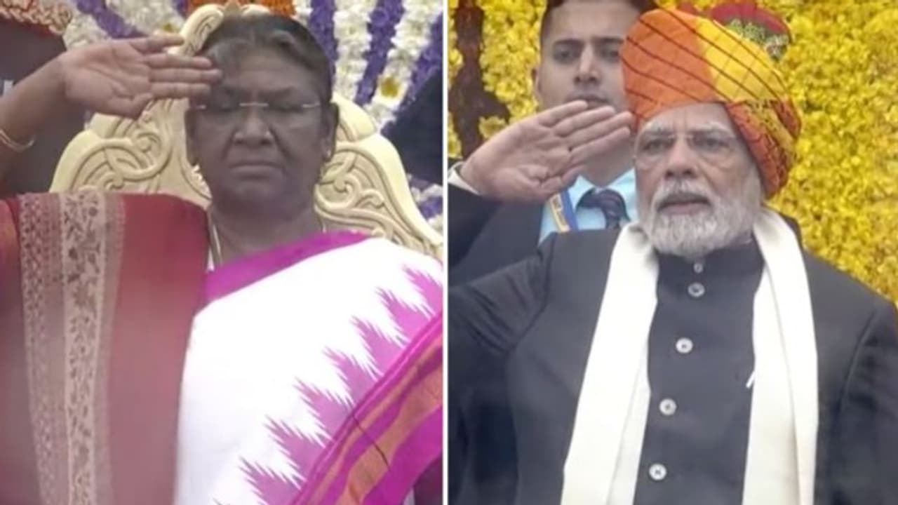 Republic Day 2023: Here's what PM Modi, President Droupadi Murmu wore this year Republic Day 2023: Here's what PM Modi, President Droupadi Murmu wore this year