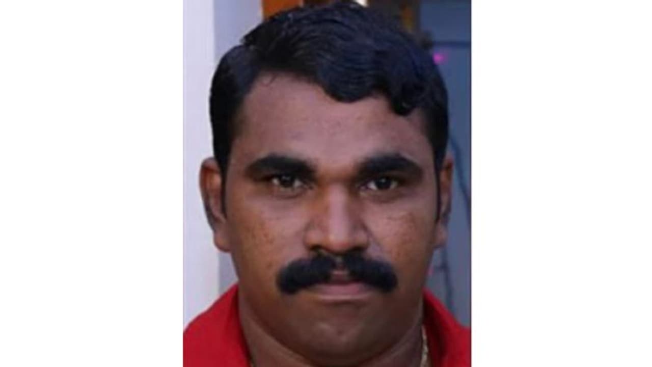 വാഹനാപകടത്തിൽ മരിച്ച പ്രവാസിയുടെ മൃതദേഹം നാട്ടിലെത്തിച്ച് സംസ്‌കരിച്ചു