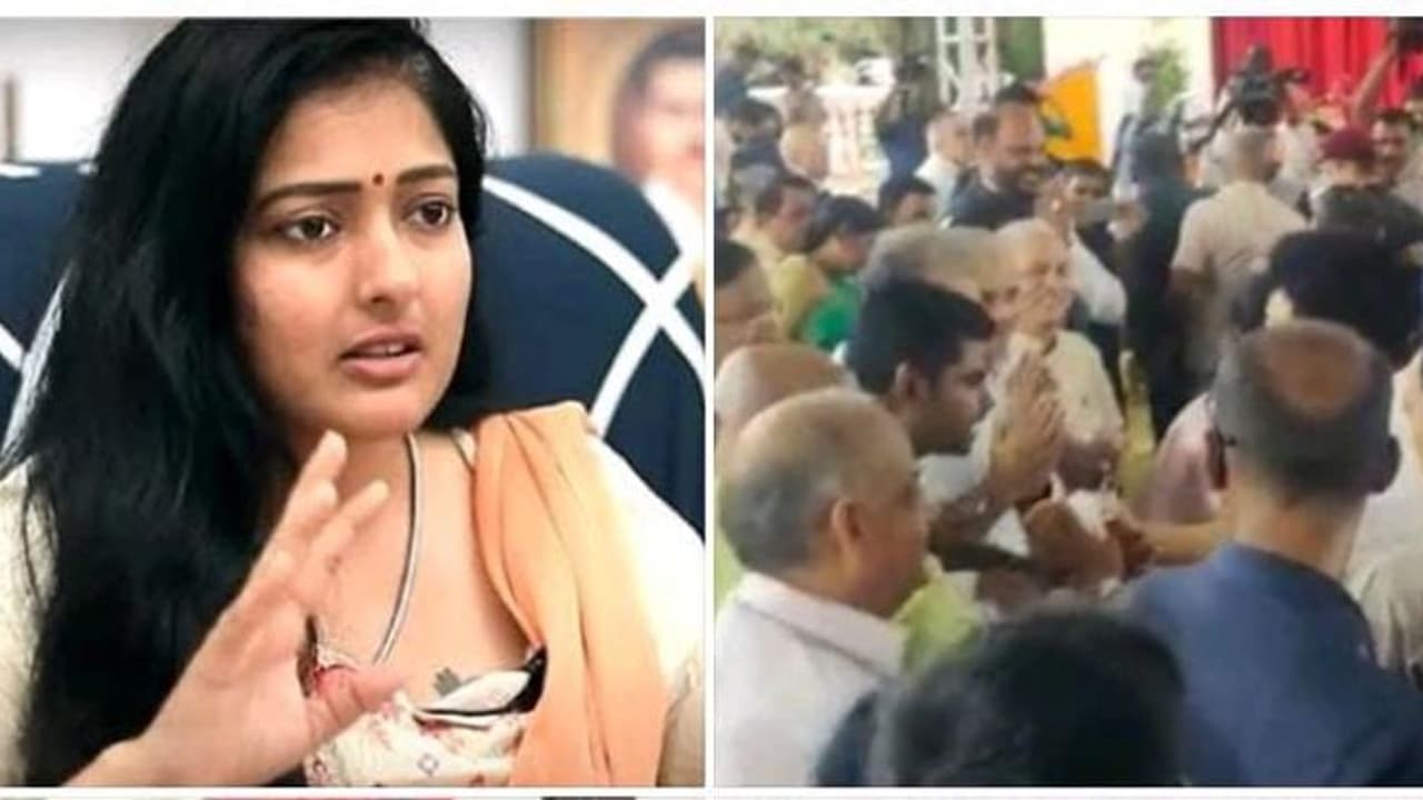 பேனர் பிரச்சனைக்காக டெல்லிக்கு ஓடிய அண்ணாமலை! பஞ்ச் டயலாக்கெல்லாம் காமெடியாகிறது.! கலாய்க்கும் காயத்ரி ரகுராம் பேனர் பிரச்சனைக்காக டெல்லிக்கு ஓடிய அண்ணாமலை! பஞ்ச் டயலாக்கெல்லாம் காமெடியாகிறது.! கலாய்க்கும் காயத்ரி ரகுராம்