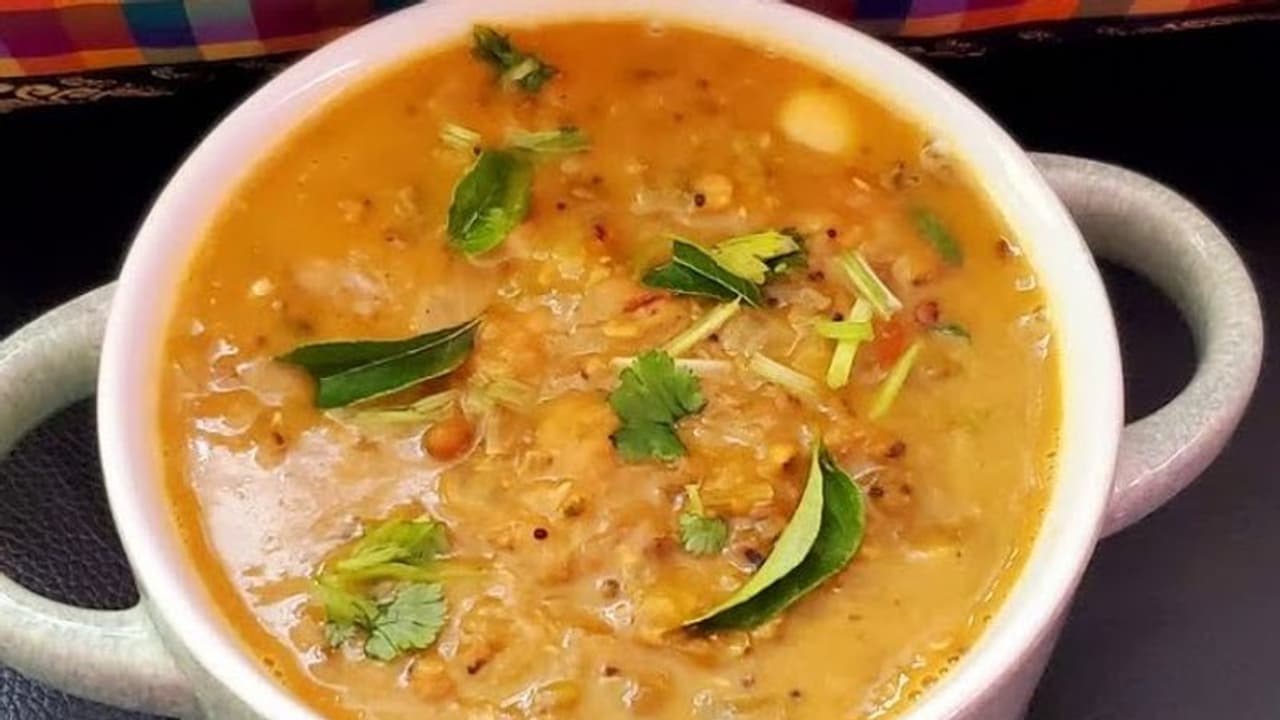 இரத்த சோகையை குணப்படுத்தும் பாசிப்பயறு மசியல் செய்து ஆரோக்கியமாக வாழலாம் வாங்க! இரத்த சோகையை குணப்படுத்தும் பாசிப்பயறு மசியல் செய்து ஆரோக்கியமாக வாழலாம் வாங்க!