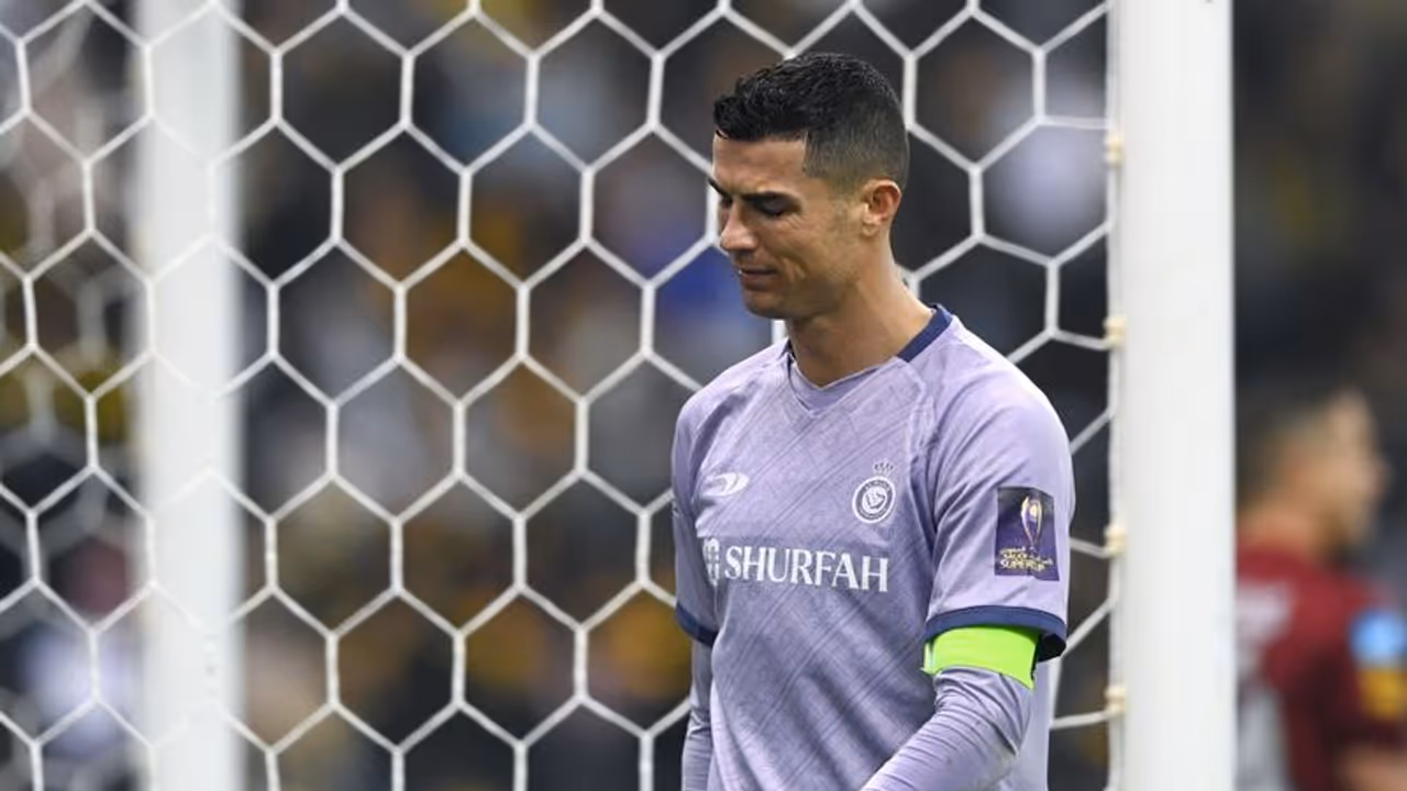 சவுதி அரேபியா வாழ்க்கை குறித்து கிறிஸ்டியானோ ரொனால்டோ என்ன சொன்னார்? பியர்ஸ் மோர்கன் விளக்கம்! சவுதி அரேபியா வாழ்க்கை குறித்து கிறிஸ்டியானோ ரொனால்டோ என்ன சொன்னார்? பியர்ஸ் மோர்கன் விளக்கம்!