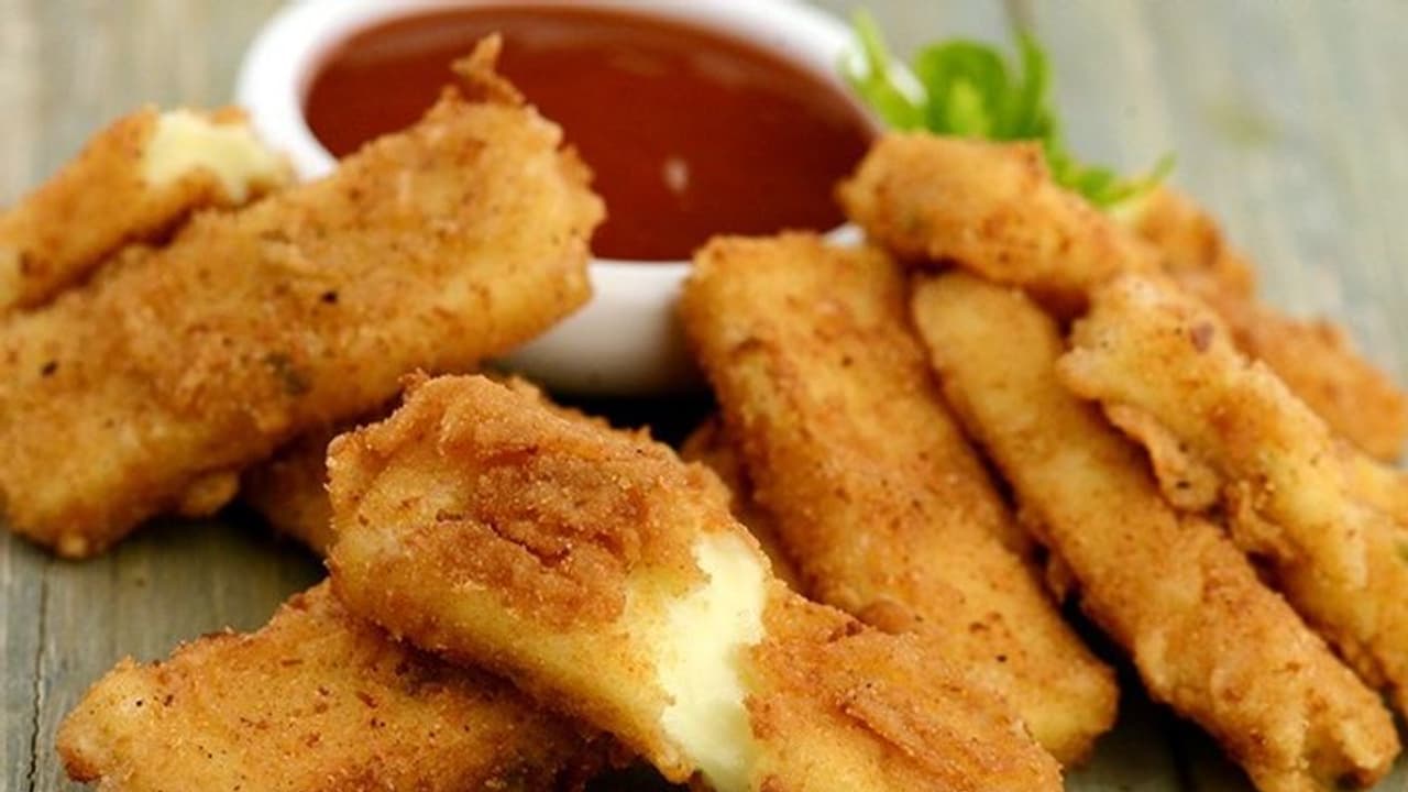 குட்டிஸ்களின் பேவரைட் சீஸ் பைட்ஸ் இப்படி செய்து பாருங்க ! குட்டிஸ்களின் பேவரைட் சீஸ் பைட்ஸ் இப்படி செய்து பாருங்க !