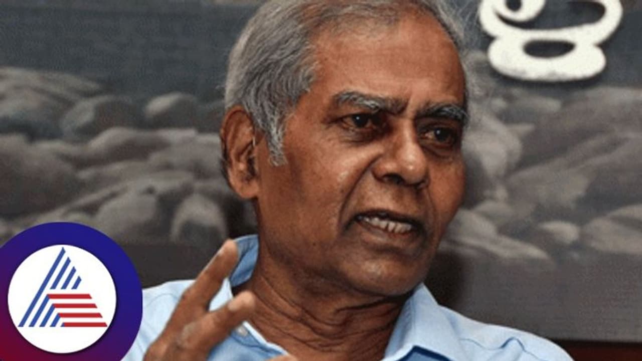 PSI Recruitment Scam: ತನಿಖಾಧಿಕಾರಿಗಳ ವಿರುದ್ಧ ಆರ್ಟಿಐ ಕಾರ್ಯಕರ್ತ ಹಿರೇಮಠ ದೂರು PSI Recruitment Scam: ತನಿಖಾಧಿಕಾರಿಗಳ ವಿರುದ್ಧ ಆರ್ಟಿಐ ಕಾರ್ಯಕರ್ತ ಹಿರೇಮಠ ದೂರು