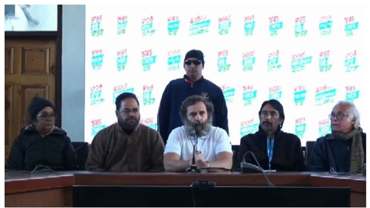 'സിആര്‍പിഎഫിനെ പിന്‍വലിച്ചത് മുന്നറിയിപ്പില്ലാതെ, യാത്ര തുടരരുതെന്ന് നിര്‍ദ്ദേശം ലഭിച്ചു': രാഹുല്‍ ഗാന്ധി 